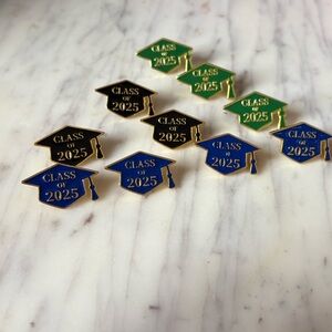 Class of 2025 Graduation Pins - 20 Enamel pins